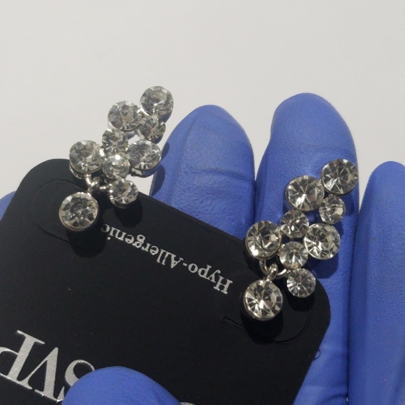 RSVP Silver Tone Crystal Cluster Drop Earrings – Hypoallergenic Sparkle - Women - Picture 8 of 8
